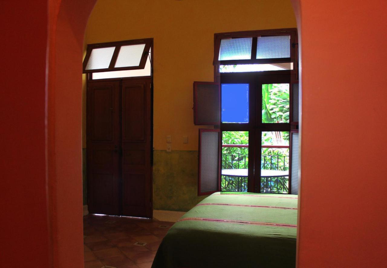 Hotel Medio Mundo Mérida Exterior foto