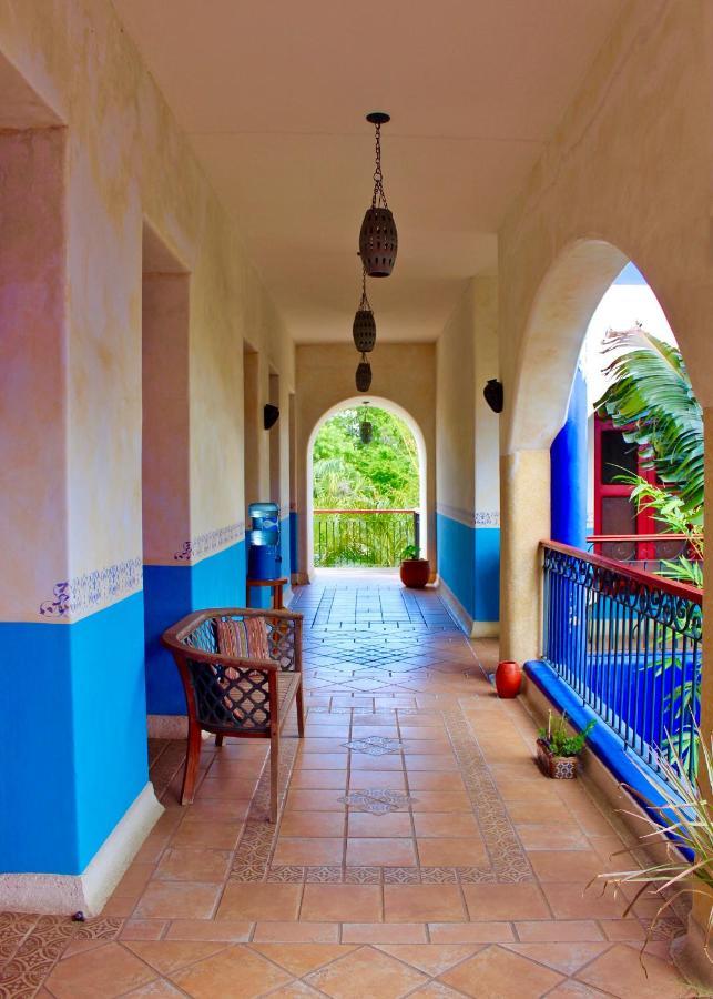 Hotel Medio Mundo Mérida Exterior foto